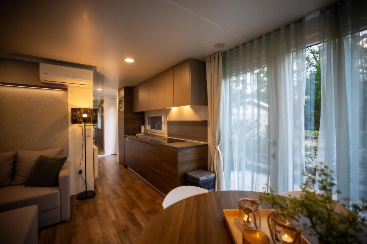 Chalet Het Edelhert Zutendaal Extérieur photo
